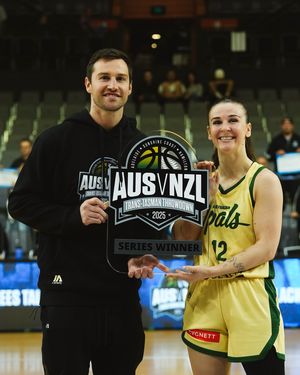 Image post by @basketballaus on Instagram