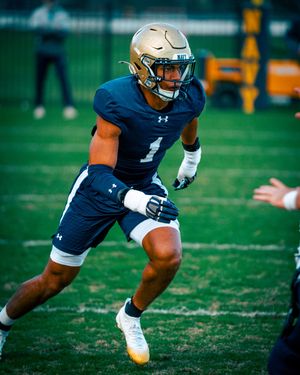 Image post by @navyfb on Instagram