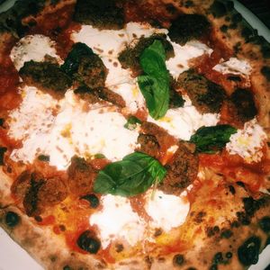 Image post by @alythefoodie on Instagram