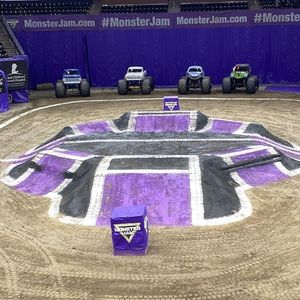 Image post by @monstertruckdaily on Instagram