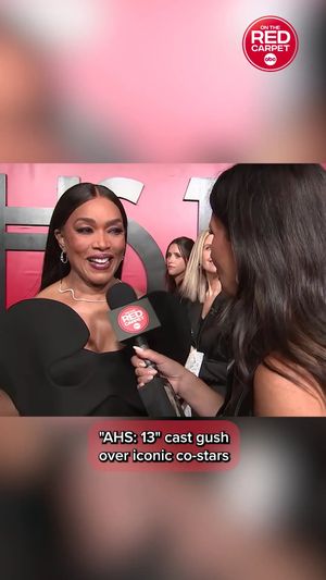 Image post by @ontheredcarpet on Instagram
