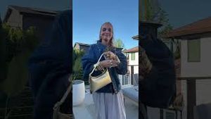 Video post by @shop.with.caroline on YouTube