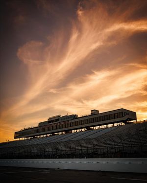 Image post by @nhms on Instagram