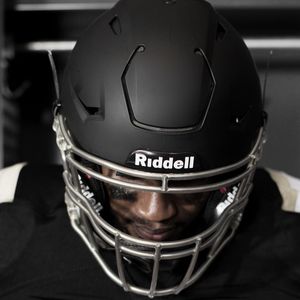Image post by @riddellsports on Instagram