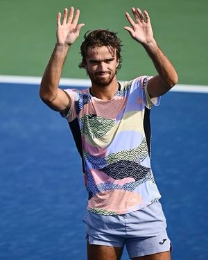 Image post by @tomas_machac on Instagram