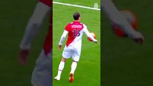 Video post by @asmonaco on YouTube