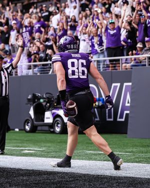 Image post by @nufootball on Instagram