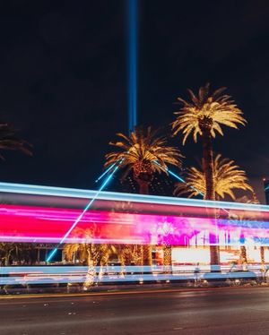Image post by @luxorlv on Instagram