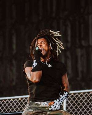 Video post by @capturesbyseth on TikTok