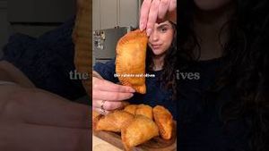 Video post by @hennasharee on YouTube
