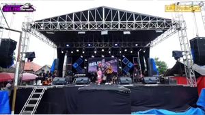 Video post by @da7april on TikTok