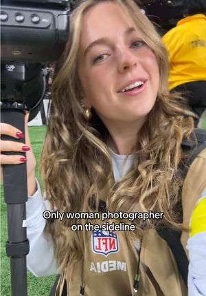 Video post by @itsellabhall on TikTok