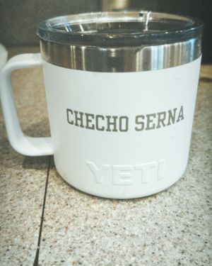 Image post by @soychechoserna on Instagram