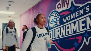 Image post by @calwbball on Instagram