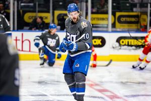 Image post by @ColoradoEagles on Twitter