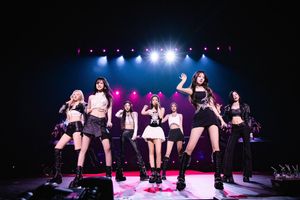 Image post by @iHeartRadio on Twitter