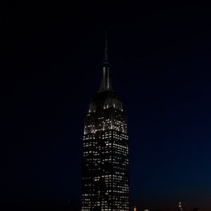 Image post by @empirestatebldg on Instagram