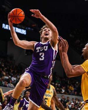 Image post by @TCUBasketball on Twitter