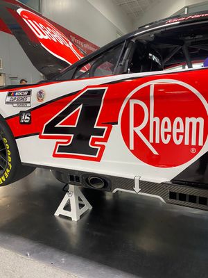 Image post by @StewartHaasRcng on Twitter
