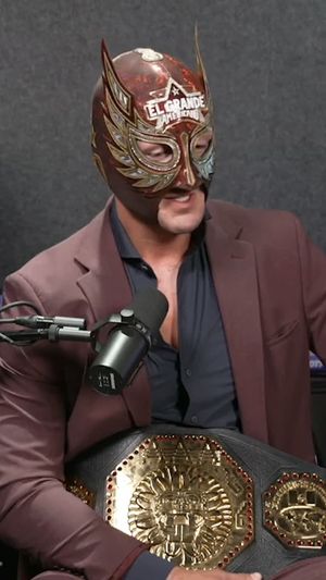 Image post by @wweespanol on Instagram