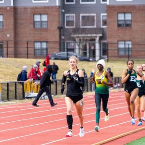 Image post by @oaklandtrackxc on Instagram