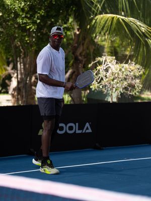Image post by @terrellowens on Instagram