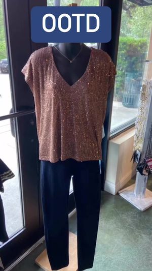 Video post by @shopleetracy on Facebook
