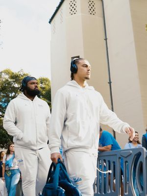 Image post by @uclafootball on Instagram