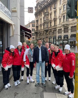 Image post by @swissicehockeywomen on Instagram