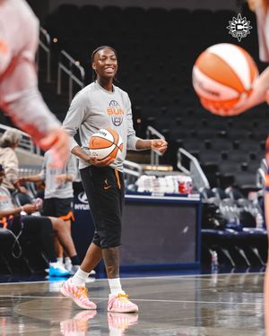 Image post by @connecticutsun on Instagram