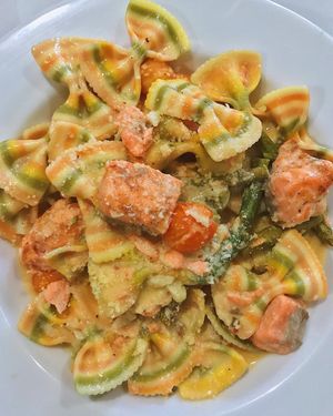 Image post by @chucksflavortrain on Instagram