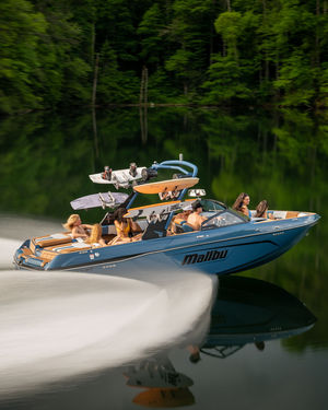 Image post by @malibuboats on Instagram