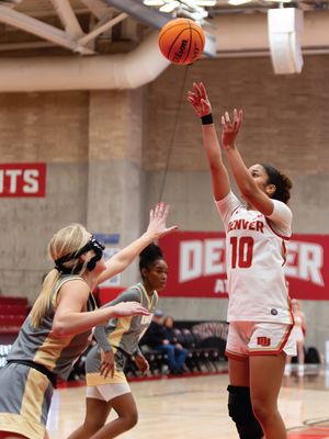 Image post by @uofdenver on Instagram