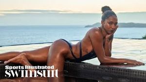 Video post by @siswimsuit on YouTube