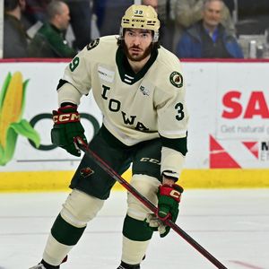 Image post by @iowawild on Instagram