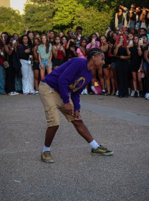 Image post by @creativesbyavi on Instagram