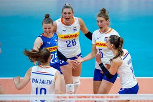 Image post by @volleybaldames on Instagram