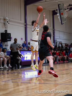 Image post by @12fact on Instagram