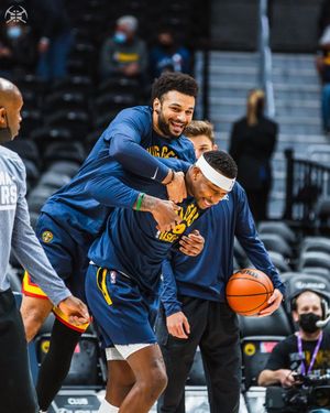 Image post by @nuggets on Instagram