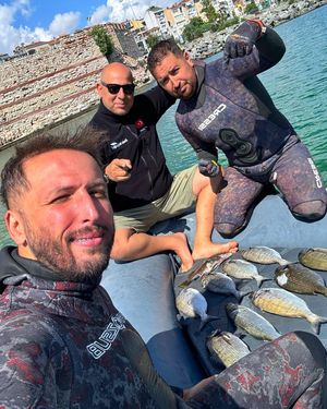 Image post by @erdo_bey_spearfishing on Instagram