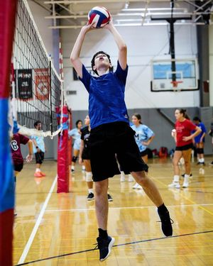 Image post by @luhisummerpro on Instagram