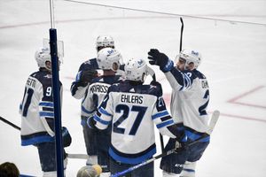 Image post by @NHLJets on Twitter