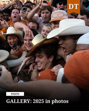 Image post by @thedailytexan on Instagram