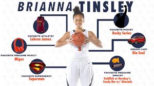 Image post by @uvawomenshoops on Instagram