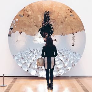 Image post by @catcatoura on Instagram