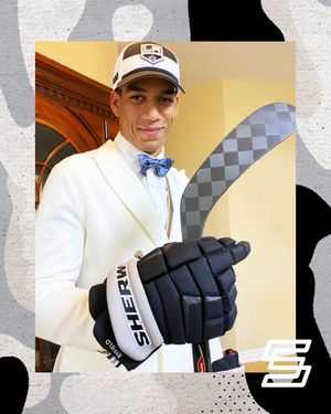 Image post by @sherwoodhockey on Twitter