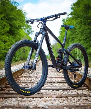 Image post by @ridesherpa on Instagram