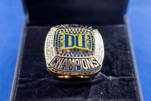 Image post by @drexelhockey on Twitter
