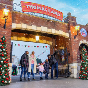 Image post by @draytonmanor on Instagram