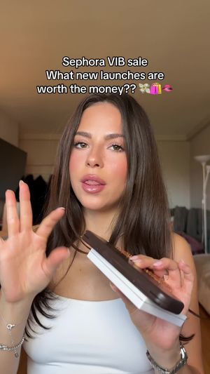 Video post by @anyaweitz on TikTok